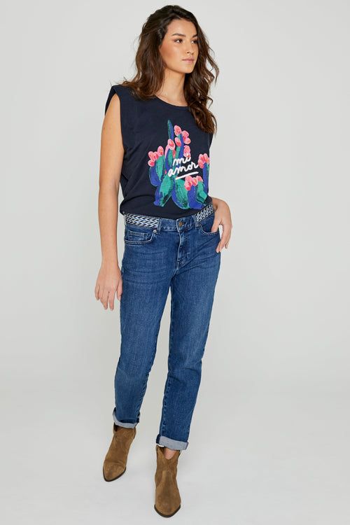 825 Tara Boyfriend Jeans