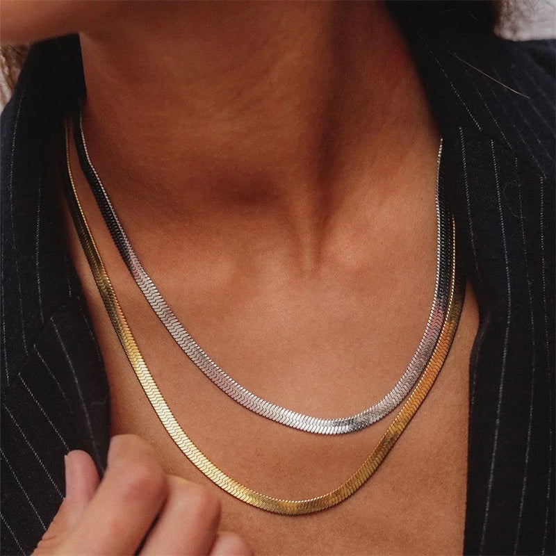 Oswald necklace