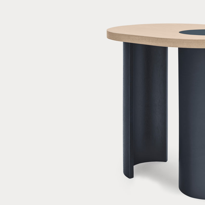 Nori - Table D'Appoint - Lumière Naturelle & Bleu