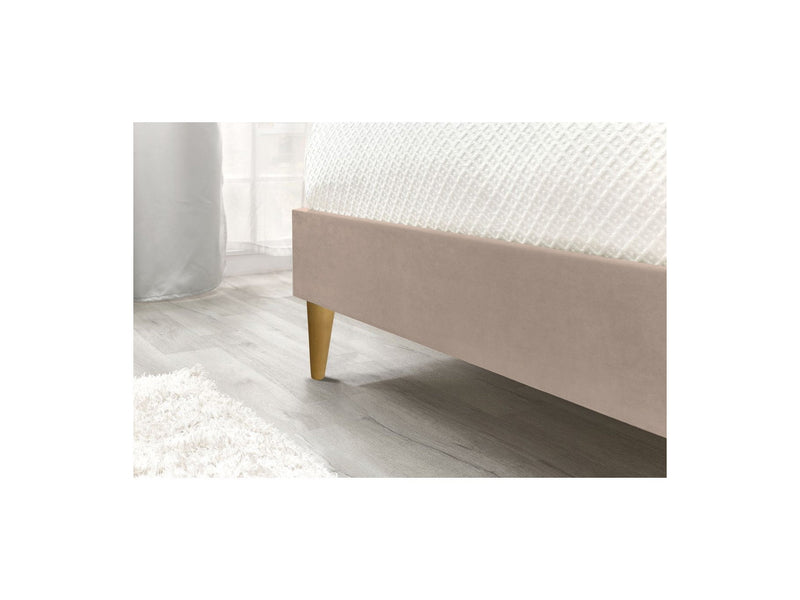 Lit Avec Lattes Massives Pieds En Bois Naturel - Velvet - Beige