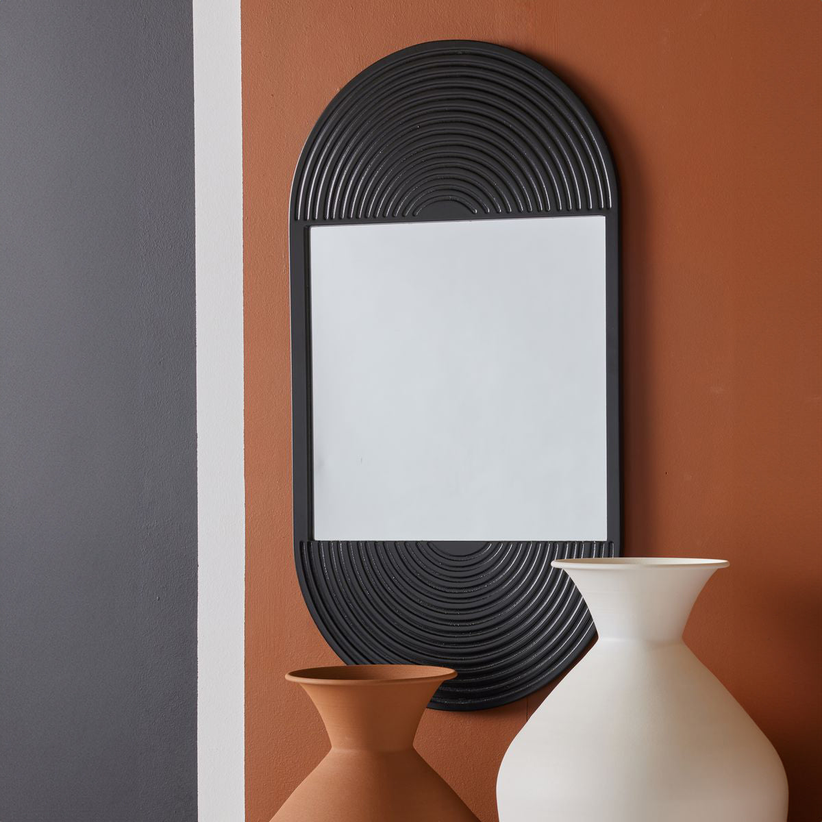 Moka - Oval Mirror - Charcoal