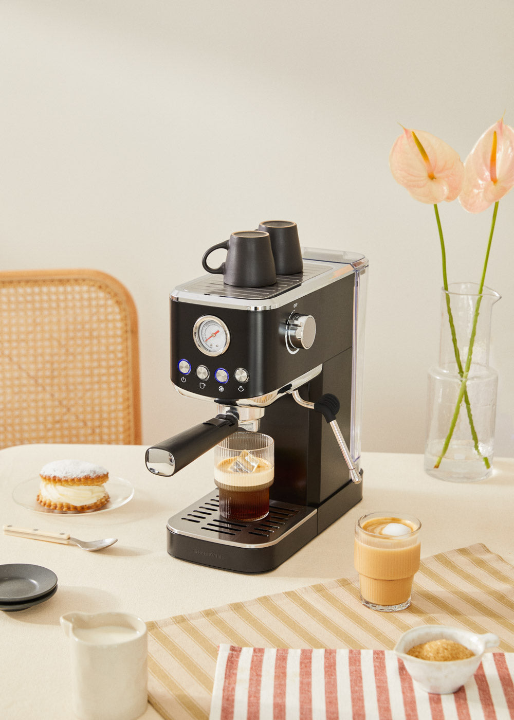 Thera Classic Compact - Machine À Expresso Avec Fonction Café Froid - Noir