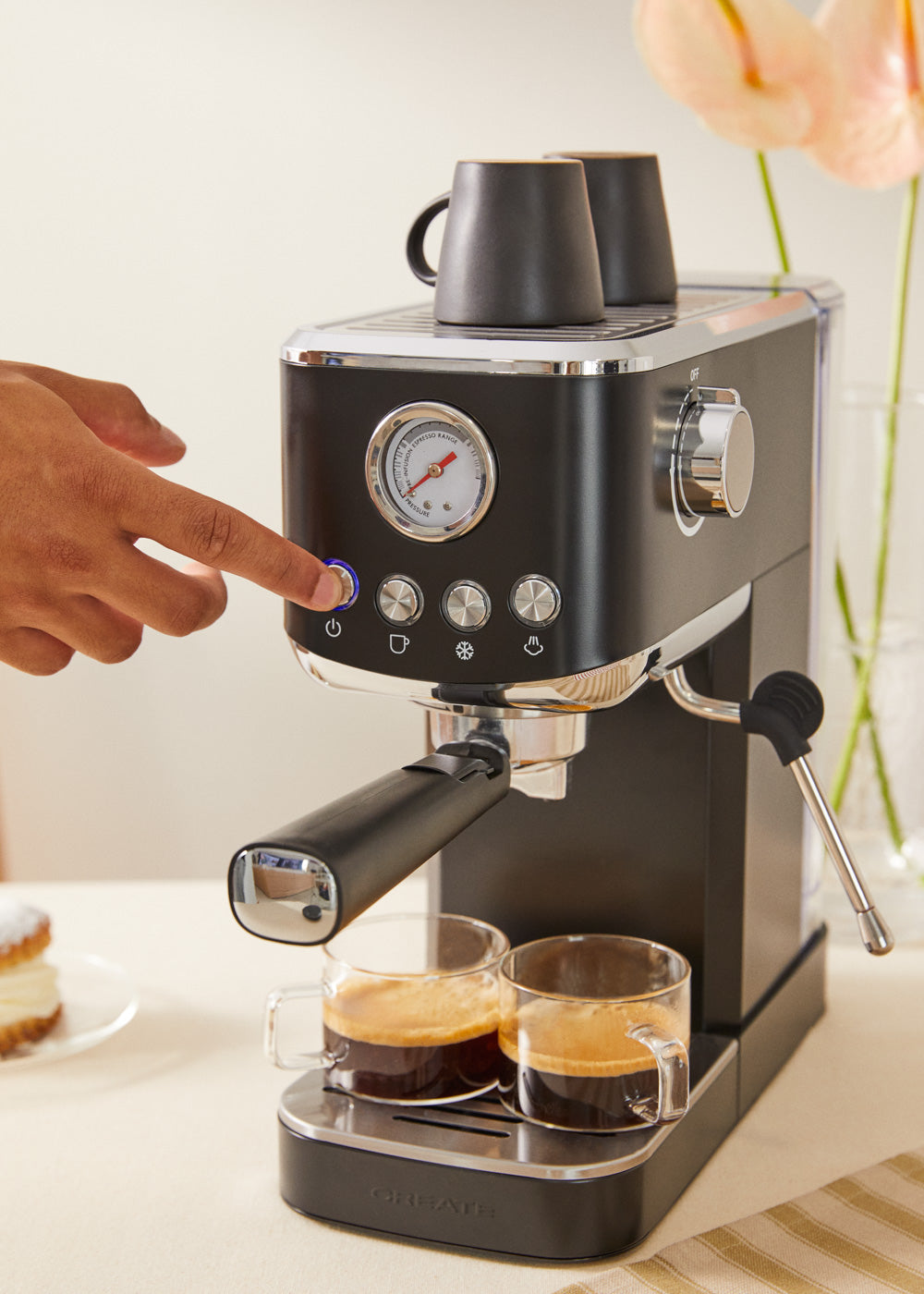 Thera Classic Compact - Machine À Expresso Avec Fonction Café Froid - Noir