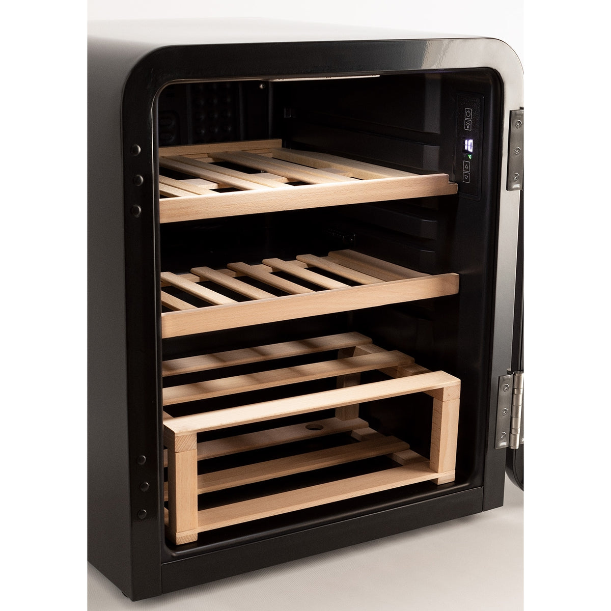 Winecooler Retro M - Cave A Vin Electrique 12 Bouteilles - Noir