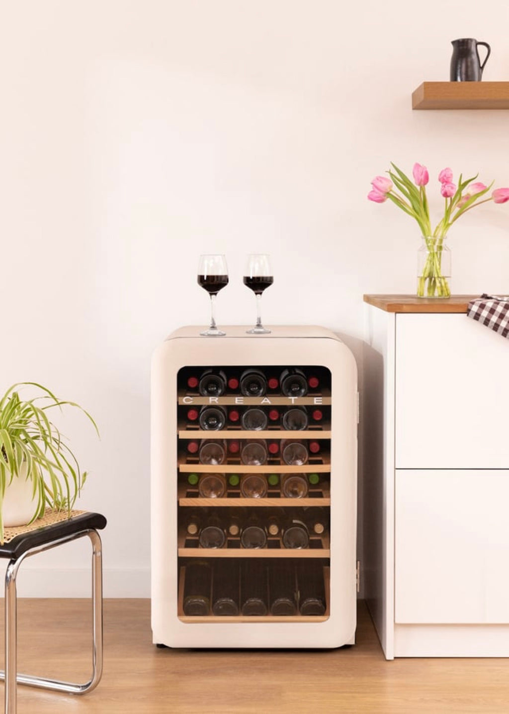 Winecooler Retro - Retro-Style Electric Wine Cooler for 12, 45 or 76 Bottles - Off-White# 45 Bottles