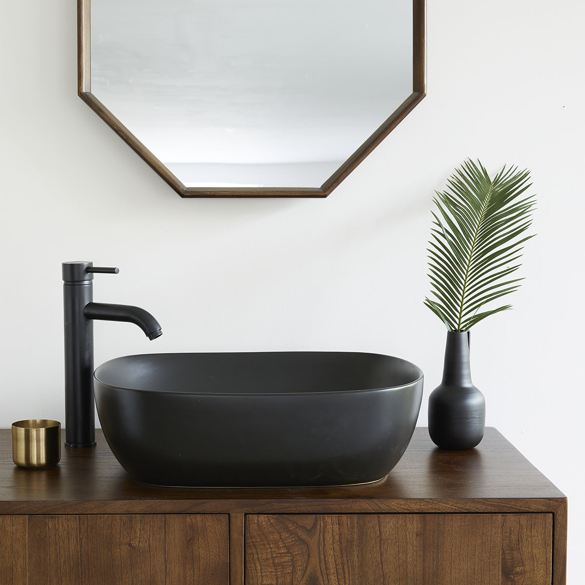 Iris - Umywalka owalna - Ceramiczna - Czarna