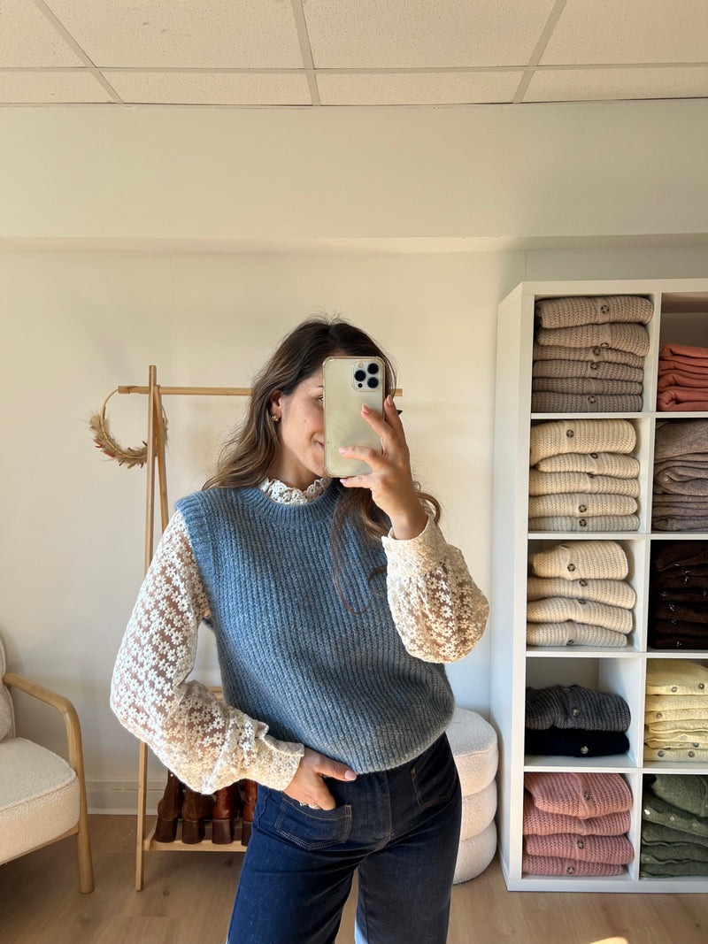 Adèle Jean Blue Sleeveless Sweater