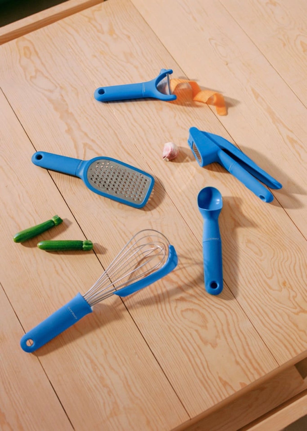 Kitchenware Studio - Set of 5 Kitchen Utensils - Cobalt Blue