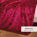 Signature - Maxi Plaid/Couvre-Lit Dessin: Signature Bordeaux