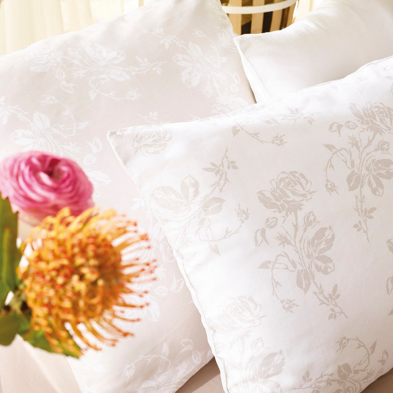 Roses - Drap Plat Satin De Coton - Roses Blanc / Taupe