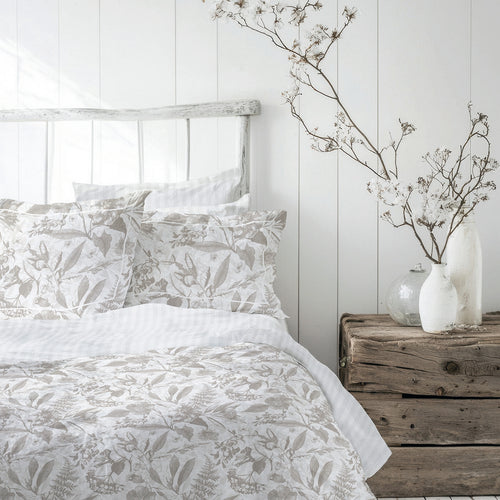Fleurs De Jouy - Housse De Couette + 1 Ou 2 Taie(s) D'Oreiller - Satin De Coton - Blanc