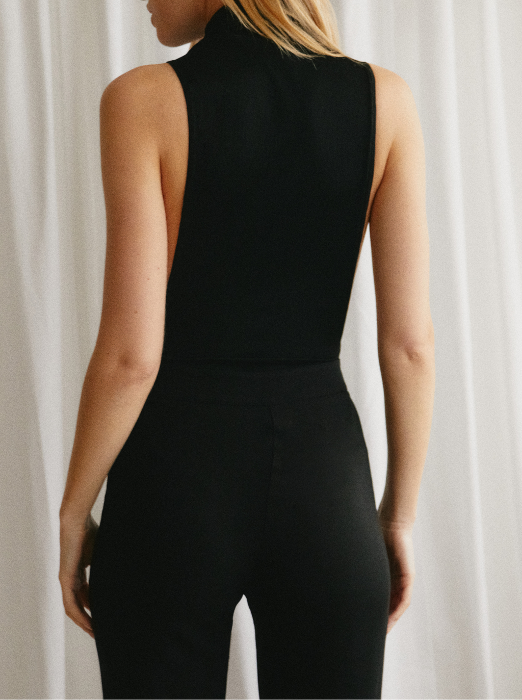 Body High Black noir