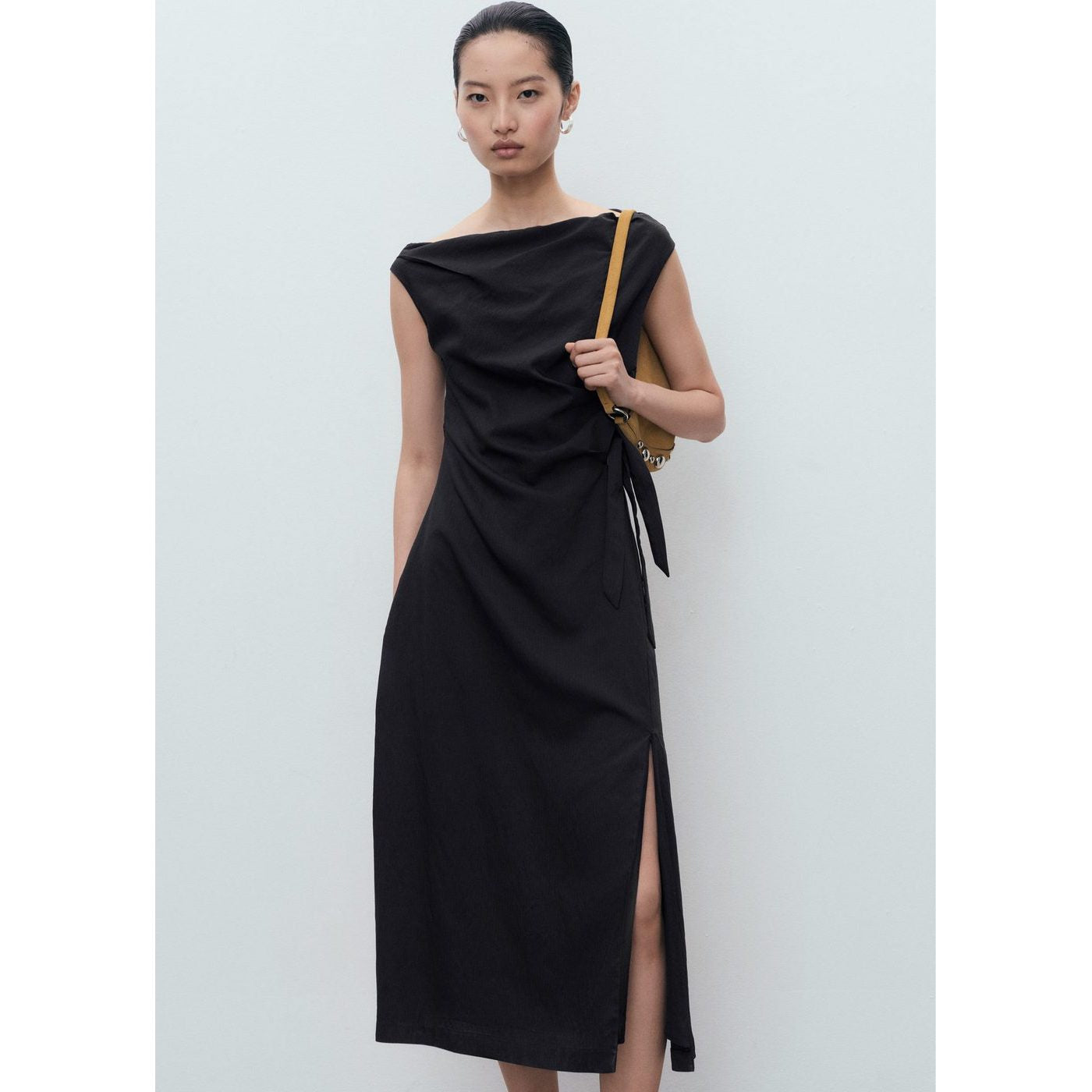 Robe Noa-H - Dark Navy