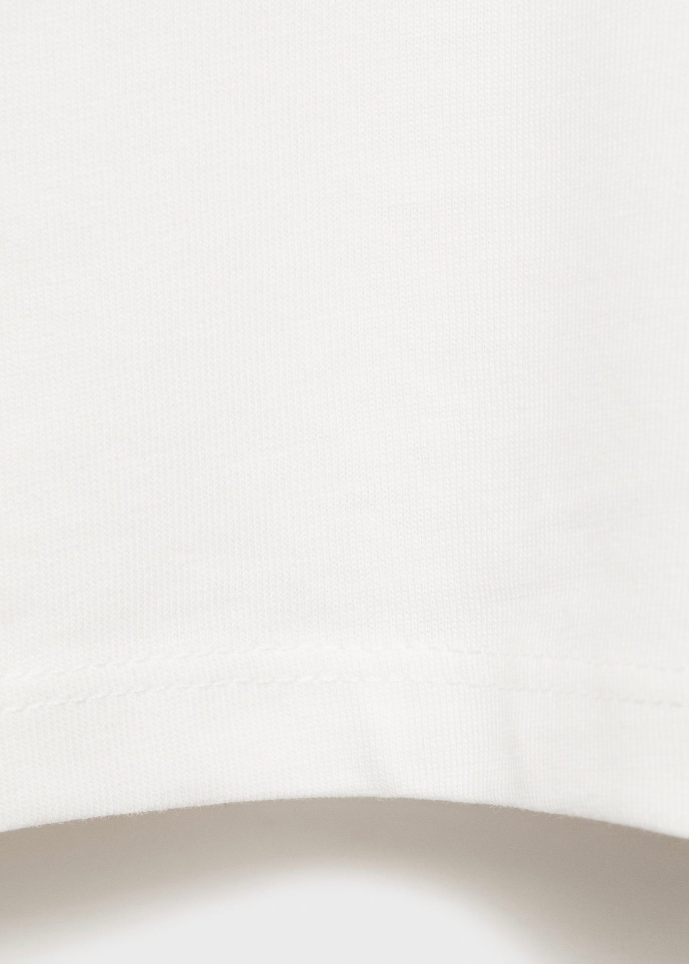 Camiseta con recortes blanco roto - Niña
