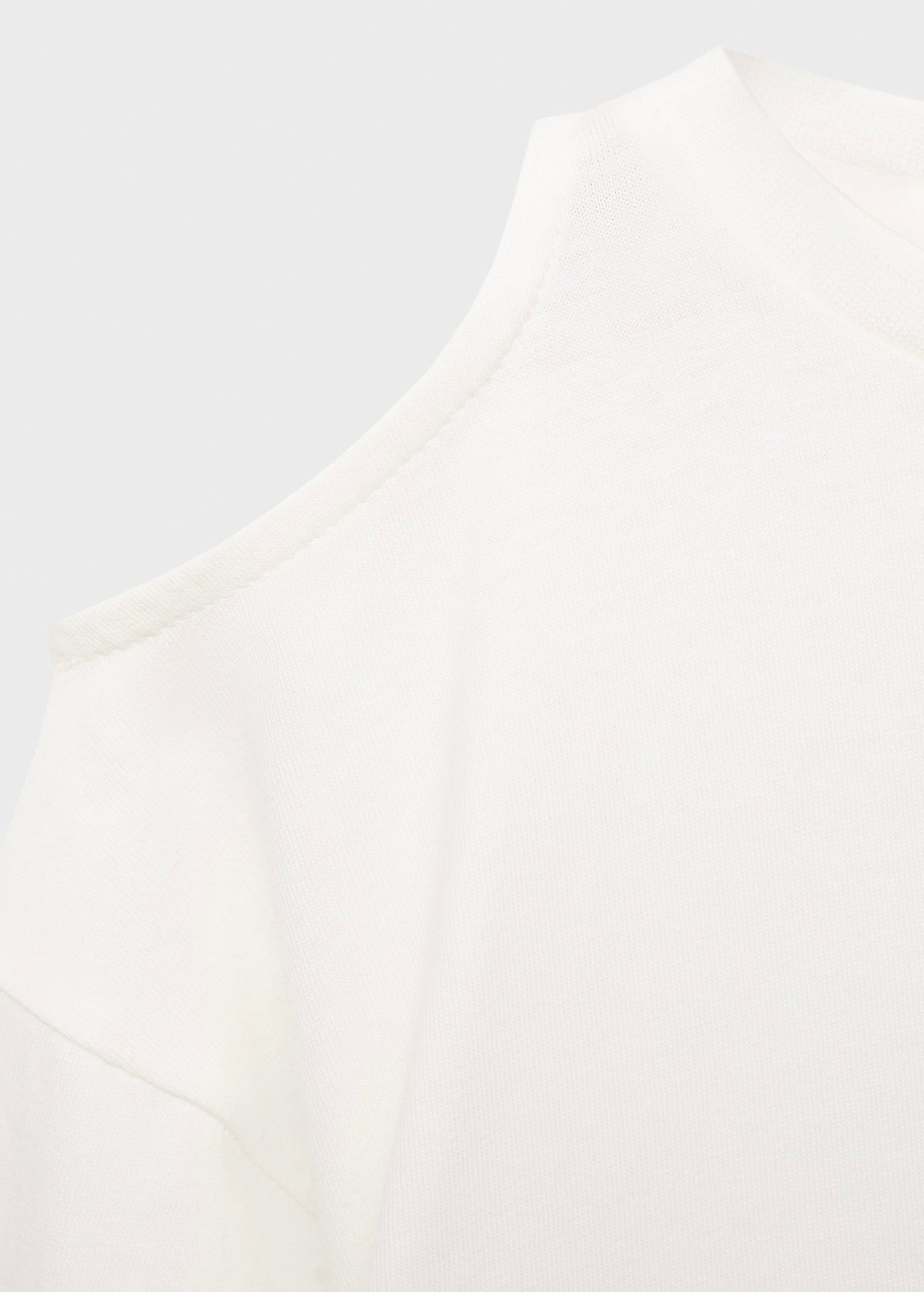 Camiseta con recortes blanco roto - Niña