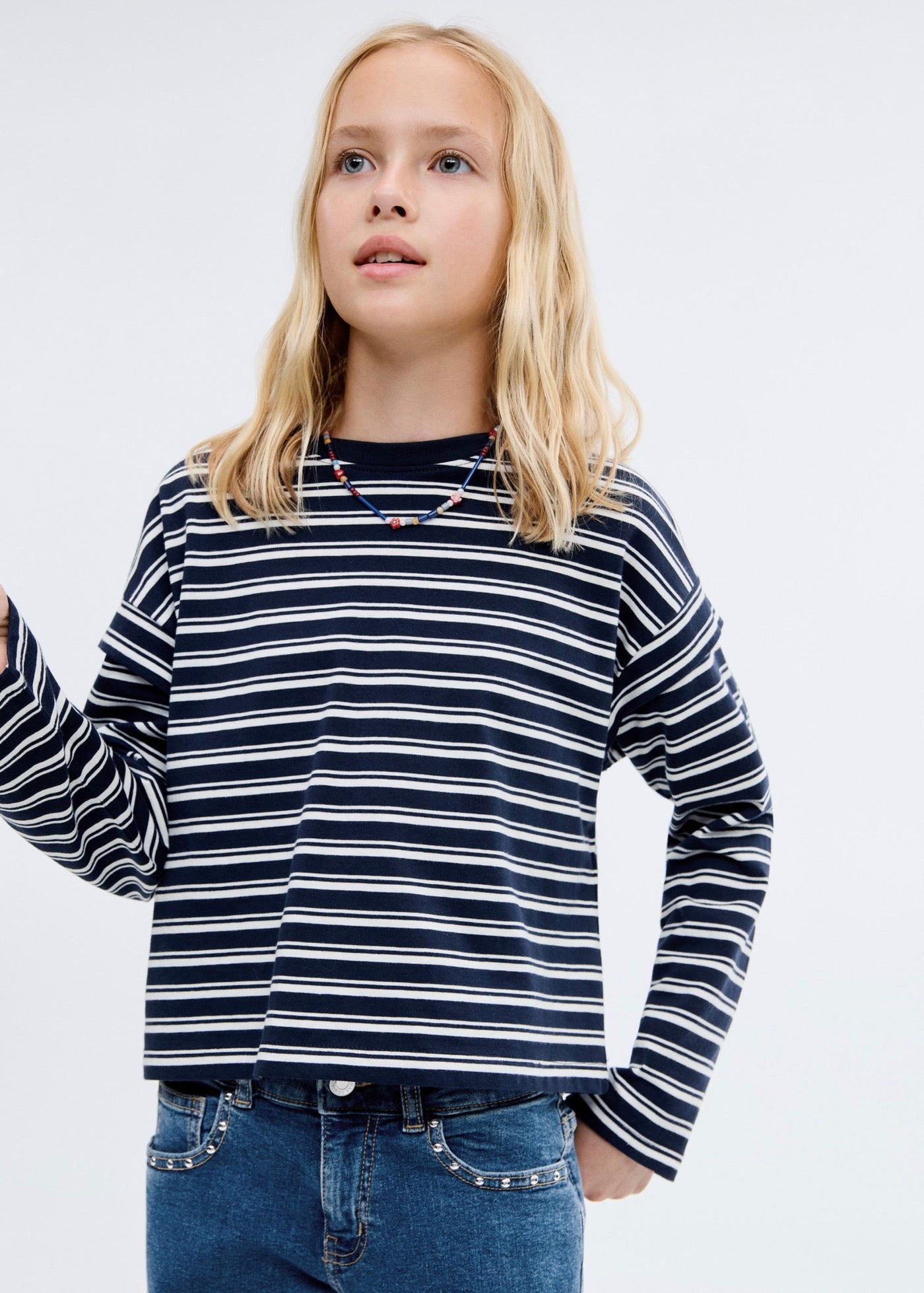 Camiseta Shouldr Azul Marino - Niña