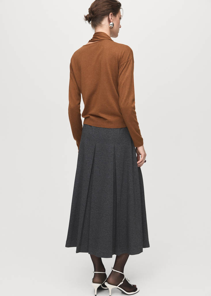 Pull Maille Fine Et Foulard