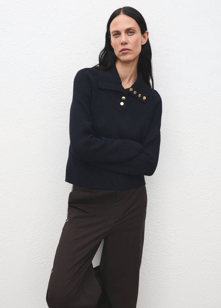 Pull En Maille Côtelée À Col Polo Et Boutons