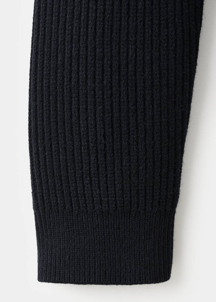 Pull En Maille Côtelée À Col Polo Et Boutons