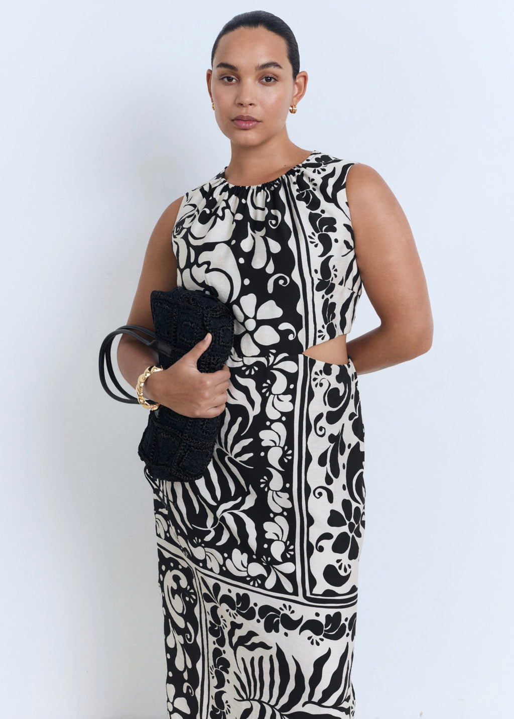 Robe Midi Cut-Out