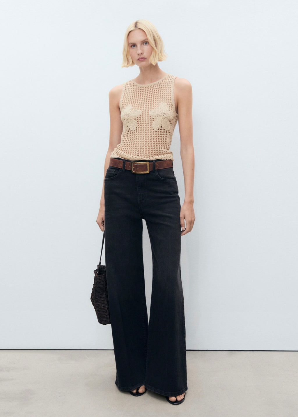Top En Crochet Brodé À Fleurs