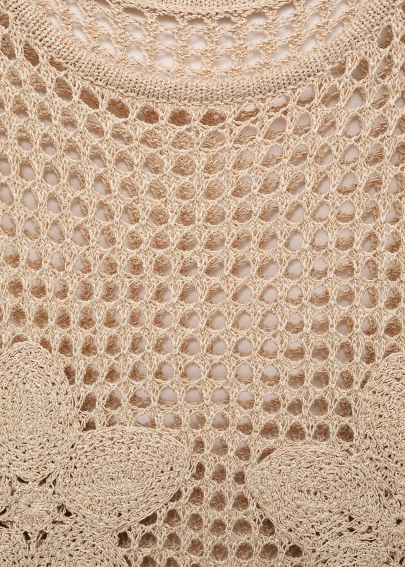 Top En Crochet Brodé À Fleurs