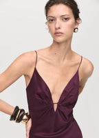 Robe Satinée Col V