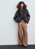 Pantalon Droit Pinces Avec Patte De Boutonnage