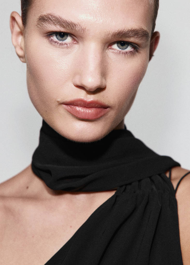 Robe Asymétrique Foulard