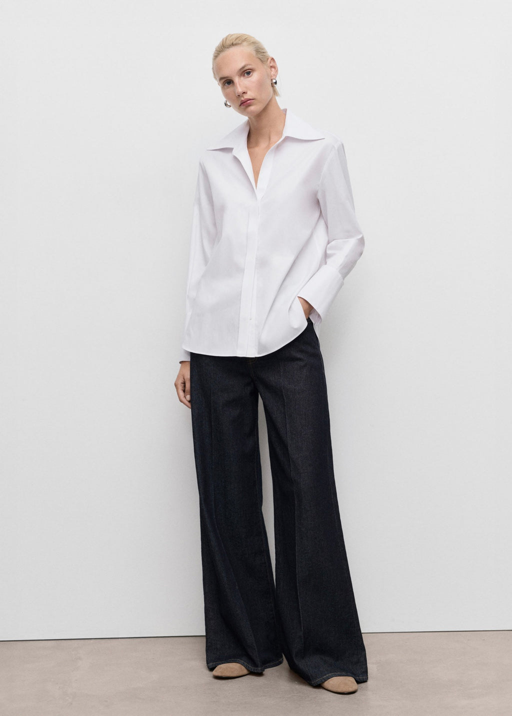 Chemise À Revers Et Fermeture Dissimulée