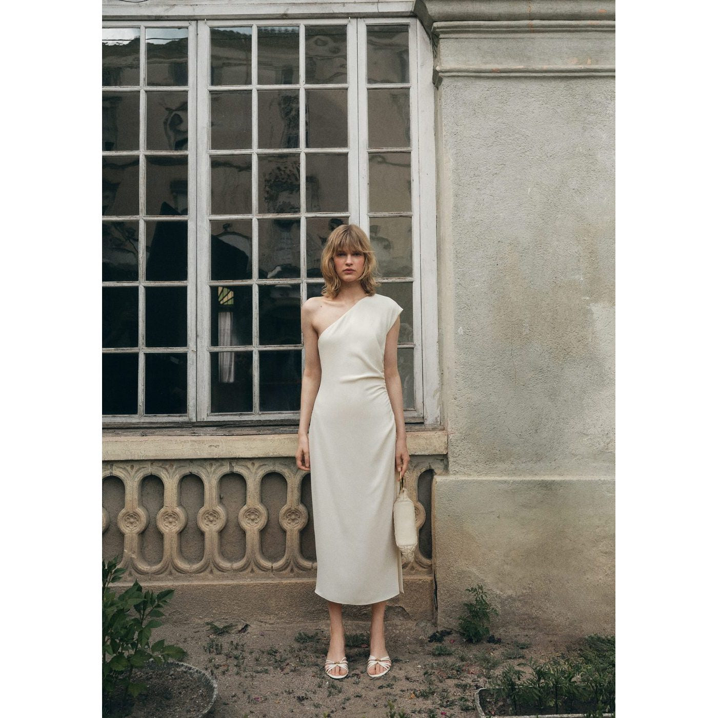 Robe Edine - Off White