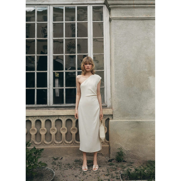 Robe Asymétrique Froncée