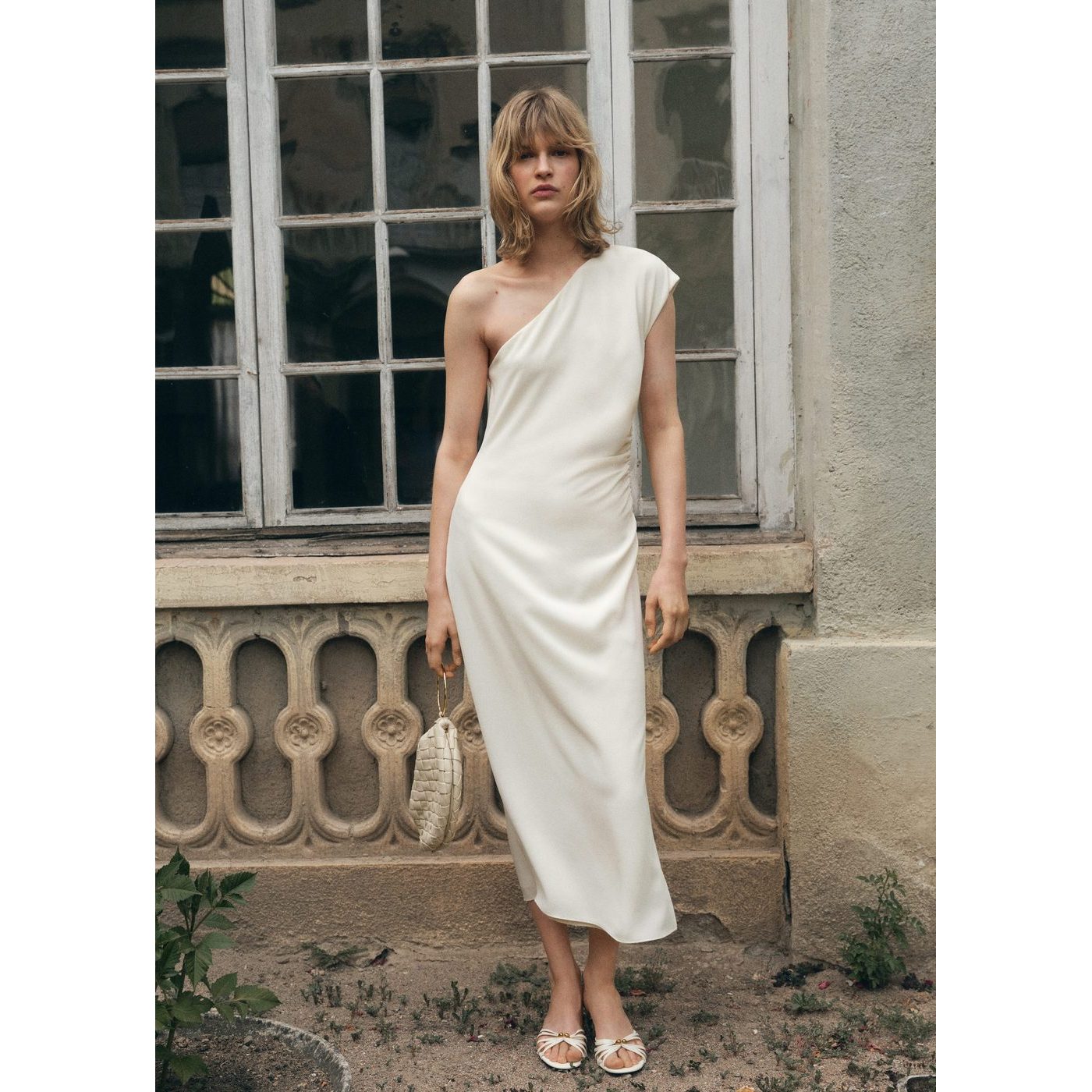Robe Edine - Off White
