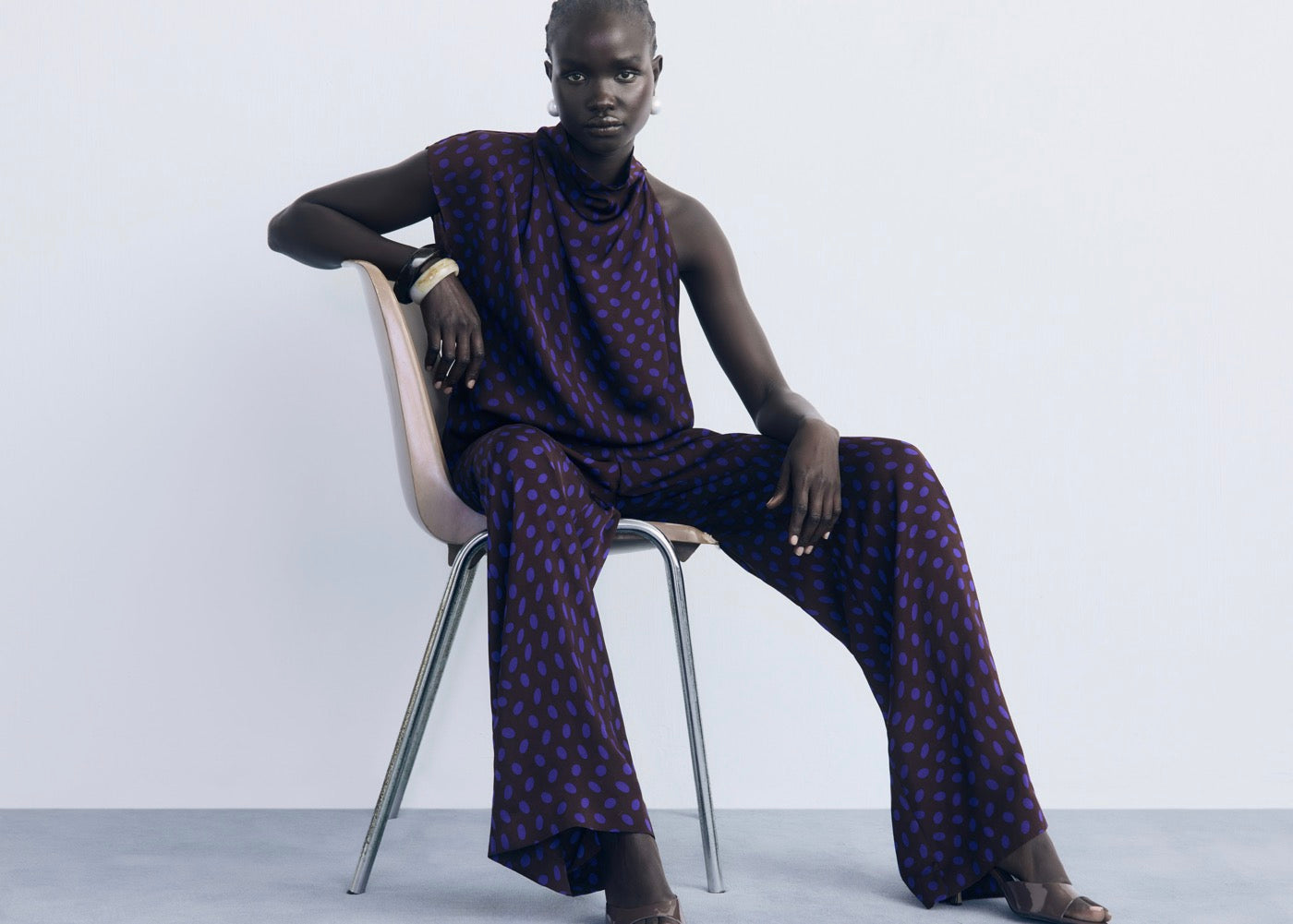 Blouse À Pois Col Bénitier
