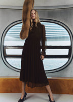 Robe Froncée Manches Bouffantes