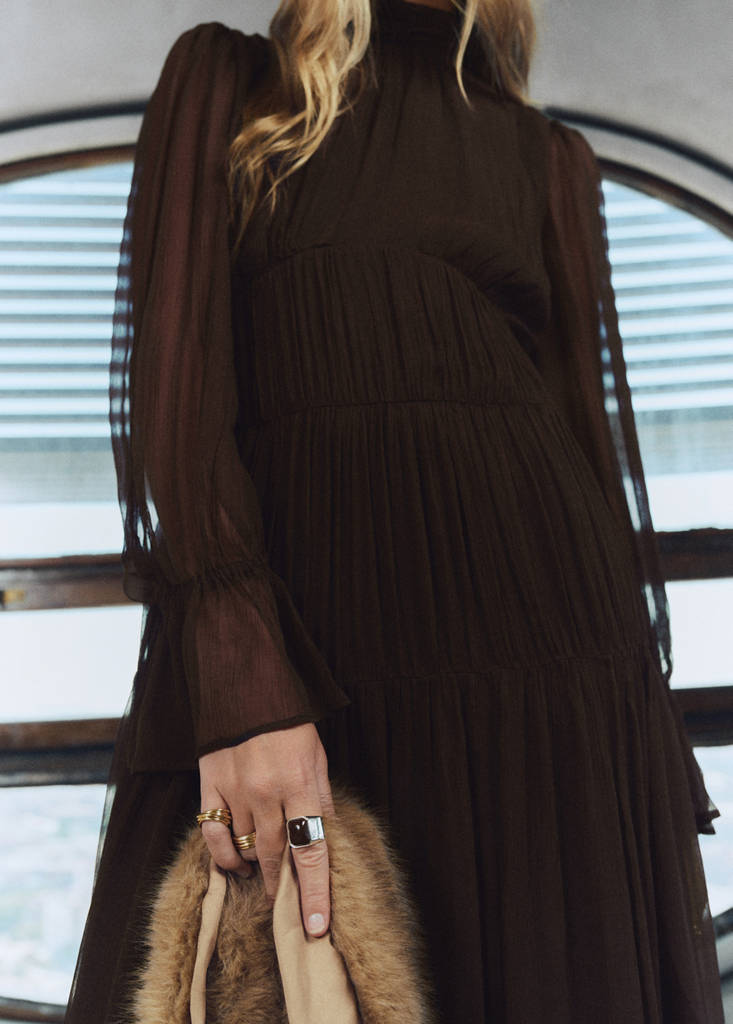 Robe Froncée Manches Bouffantes