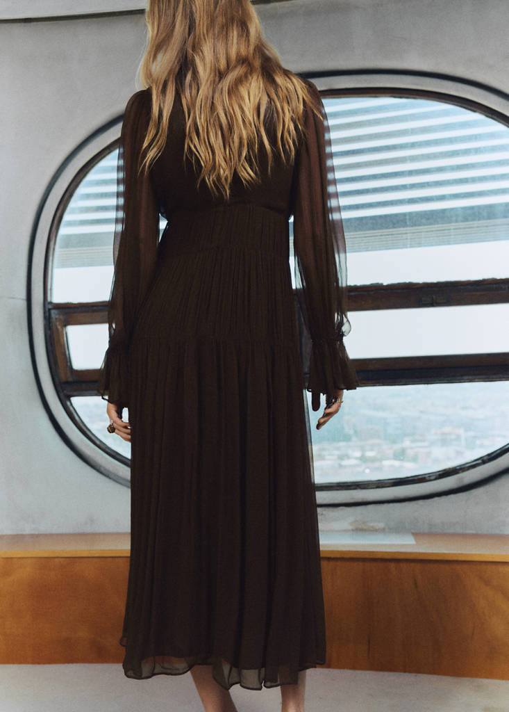 Robe Froncée Manches Bouffantes