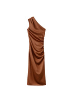 Robe Satinée Asymétrique