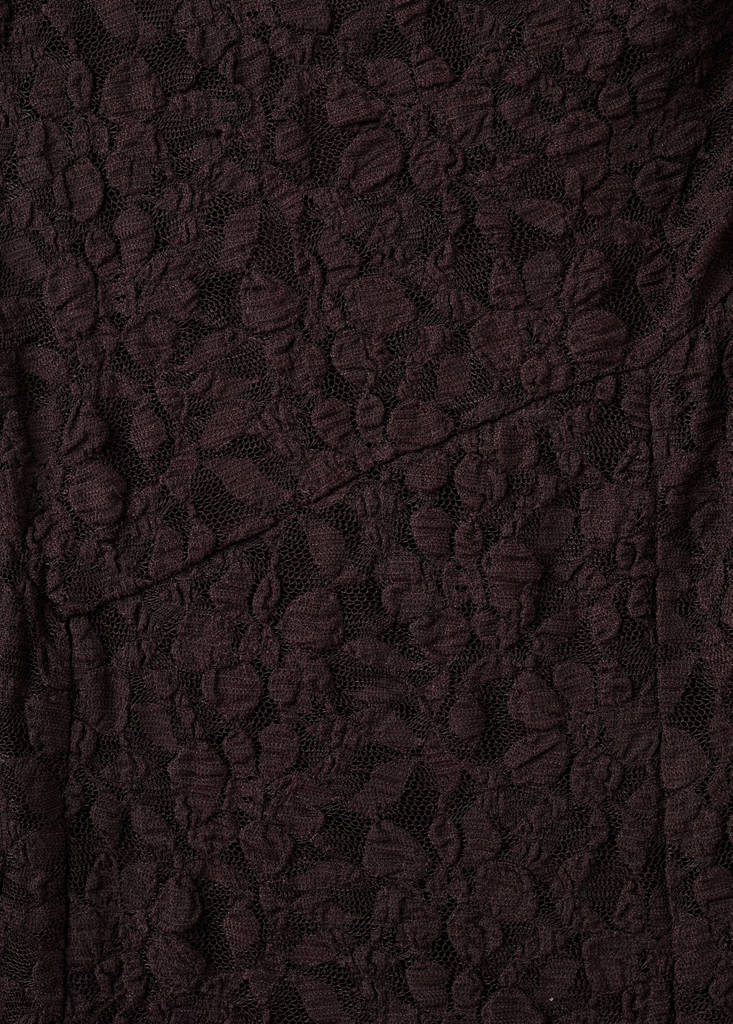 Robe Dentelle Asymétrique