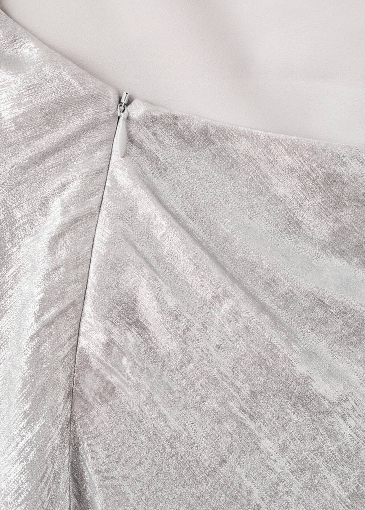 Robe Métallisée Dos Nu