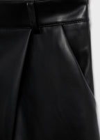 Short Pinces Similicuir