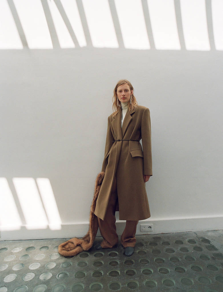 Manteau En Laine À Revers
