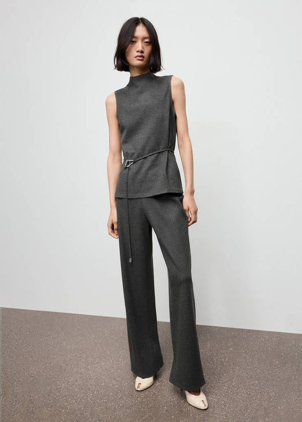Top con Collo Alto e Cintura