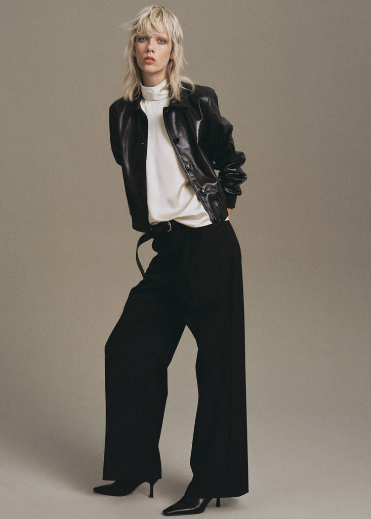 Blouse Satinée Col Roulé