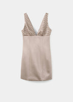 Robe Satinée Encolure Paillettes