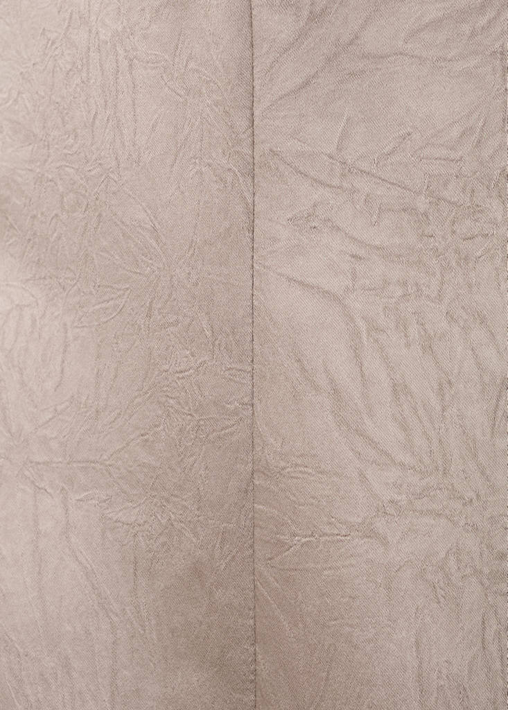Robe Satinée Encolure Paillettes