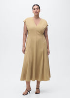 Robe Col V Avec Coutures