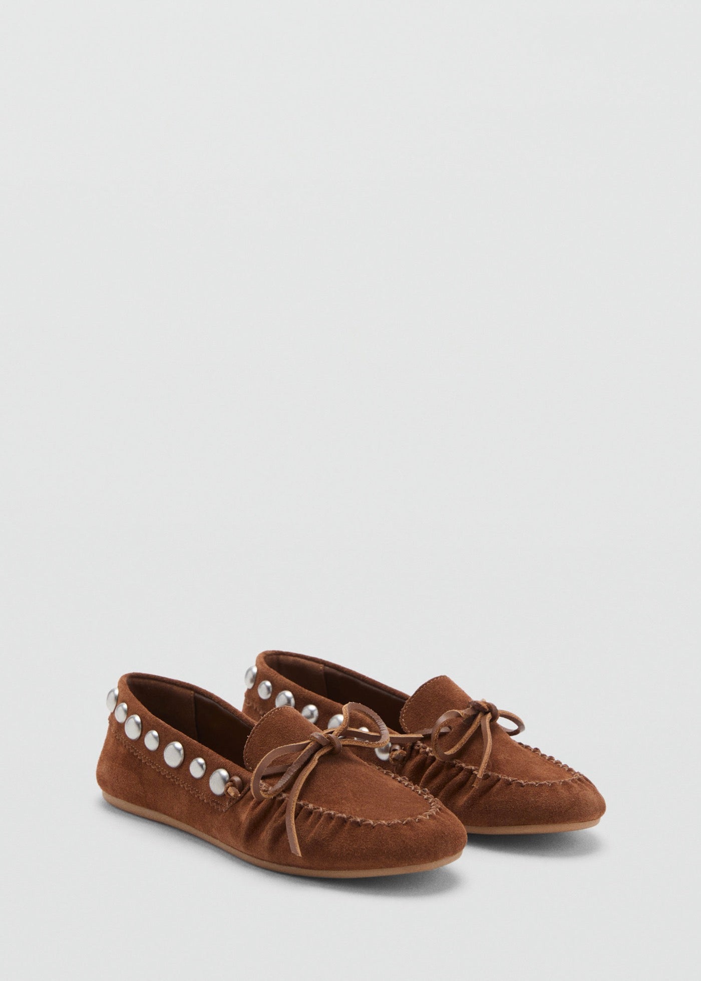 Mocassins En Daim À Clous