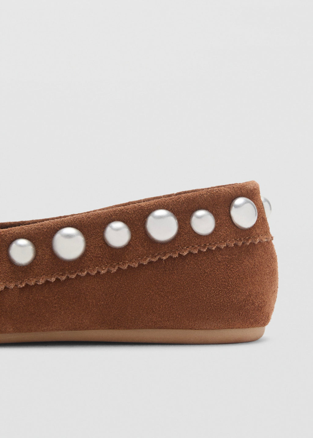 Mocassins En Daim À Clous