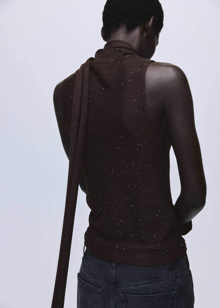 Top Brillant Avec Foulard